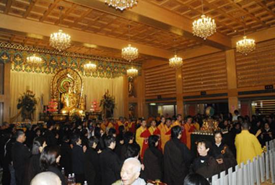 http://old.buddhism.org.hk/upload/editorfiles/2009.2.24_2.22.23_5277.jpg
