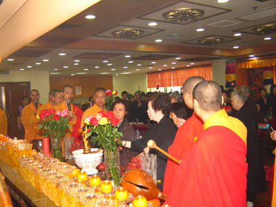 http://old.buddhism.org.hk/upload/editorfiles/2009.5.16_1.43.59_9990.JPG