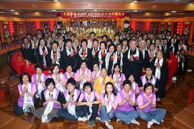 http://www.buddhism.org.hk/upload/editorfiles/2009.2.10_23.0.52_5760.jpg