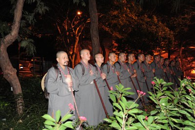 http://old.buddhism.org.hk/upload/editorfiles/2009.12.4_3.43.29_5038.JPG