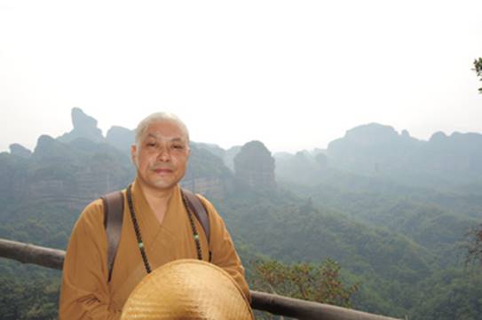 http://old.buddhism.org.hk/upload/editorfiles/2009.10.16_14.14.59_8101.JPG