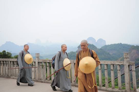 http://old.buddhism.org.hk/upload/editorfiles/2009.10.16_14.17.3_3060.JPG