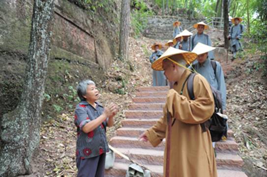 http://old.buddhism.org.hk/upload/editorfiles/2009.10.16_14.18.9_3567.JPG