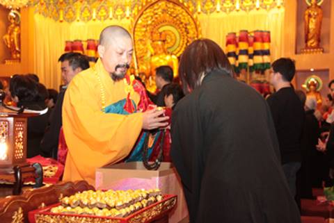 http://www.bpt-buddhism.org/userfiles/image/IMG_0548(1).JPG