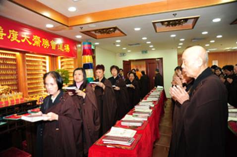 http://www.buddhism.org.hk/upload/editorfiles/2009.3.23_13.3.12_4901.JPG